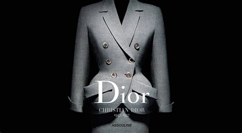 basic things about christian dior.